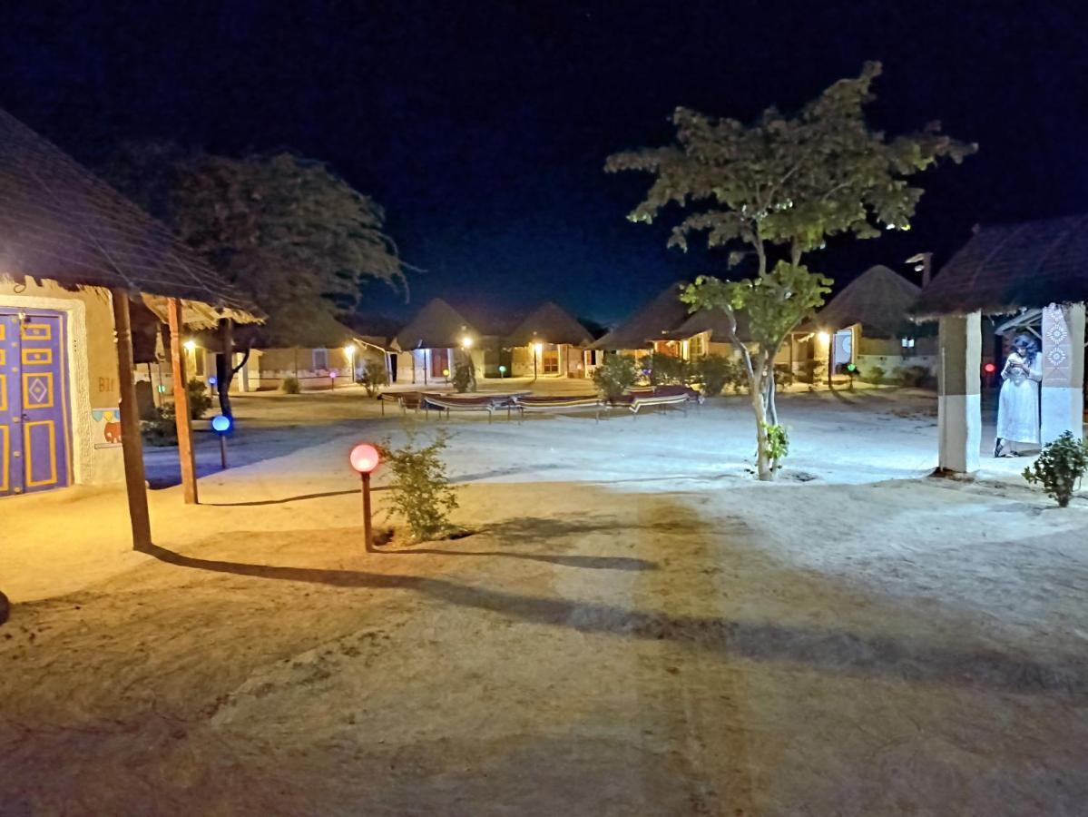 Kutir Craft Village Resort Bherandiāla Buitenkant foto