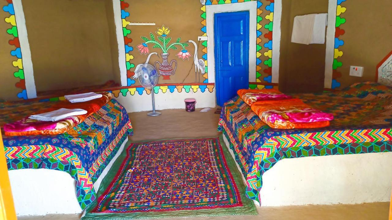 Kutir Craft Village Resort Bherandiāla Buitenkant foto